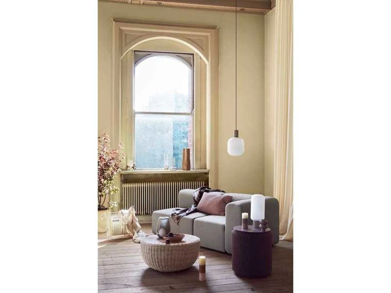 Broste Copenhagen Lolly Tafellamp Zand - Ø16XH39cm 4 Broste Copenhagen Lolly Tafellamp Zand - Ø16XH39cm - Afbeelding 2