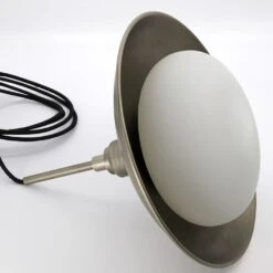 House Doctor Boston Hanglamp - Gunmetal Ø32cm 8 House Doctor Boston Hanglamp - Gunmetal Ø32cm -Huisverlichting house doctor boston hanglamp gunmetal 32cm 1