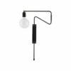 House Doctor Swing Wandlamp Zwart Metaal Messing 1 House Doctor Swing Wandlamp Zwart Metaal Messing -Huisverlichting house doctor swing wandlamp zwart metaal messing