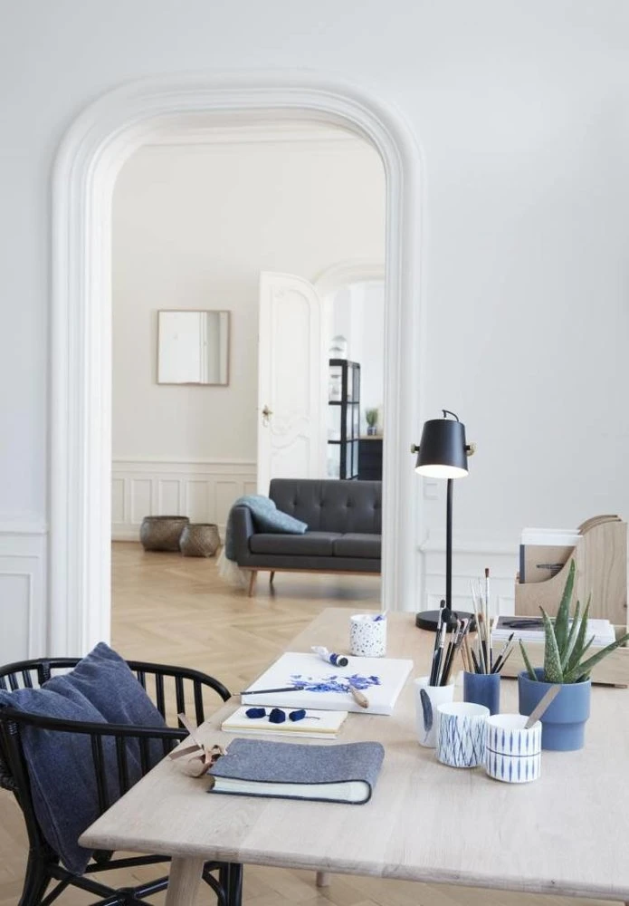 Hubsch Tafellamp Zwart Metaal 18x26xh58cm 4 Hubsch Tafellamp Zwart Metaal 18x26xh58cm - Afbeelding 2