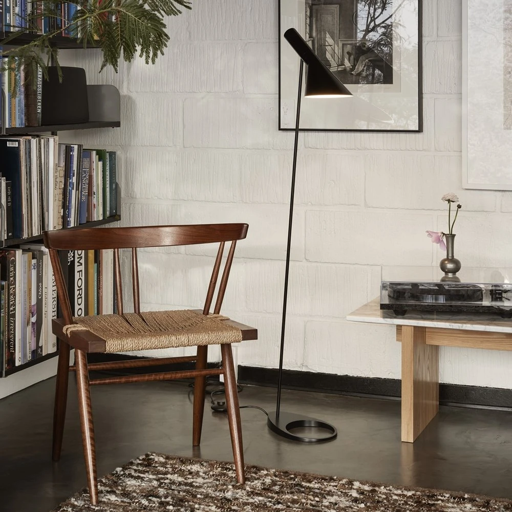 Louis Poulsen AJ Staande Lamp Zwart - 5744169710 4 Louis Poulsen AJ Staande Lamp Zwart - 5744169710 - Afbeelding 2