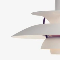 Louis Poulsen PH 5 Mini Hanglamp Classic White - 5741095146 8 Louis Poulsen PH 5 Mini Hanglamp Classic White - 5741095146 -Huisverlichting louis poulsen ph 5 mini hanglamp classic white 574 1