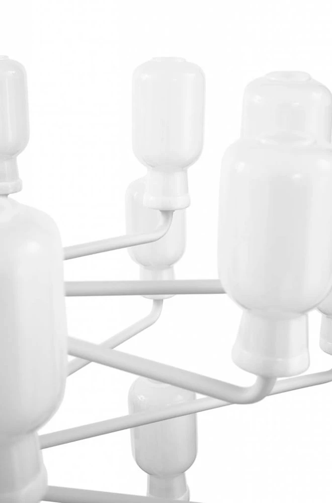Normann Copenhagen AMP Chandelier Large Hanglamp Wit 4 Normann Copenhagen AMP Chandelier Large Hanglamp Wit - Afbeelding 2
