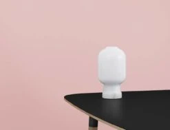 Normann Copenhagen AMP Tafellamp Wit 8 Normann Copenhagen AMP Tafellamp Wit -Huisverlichting normann copenhagen amp tafellamp wit 2