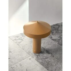 OYOY Hatto Tafellamp Saffraan - L300698 13 OYOY Hatto Tafellamp Saffraan - L300698 -Huisverlichting oyoy hatto tafellamp saffraan l300698 4