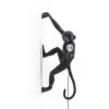 Seletti Monkey Lamp Hanging Right - Zwart 2 Seletti Monkey Lamp Hanging Right - Zwart -Huisverlichting seletti monkey lamp hanging right zwart